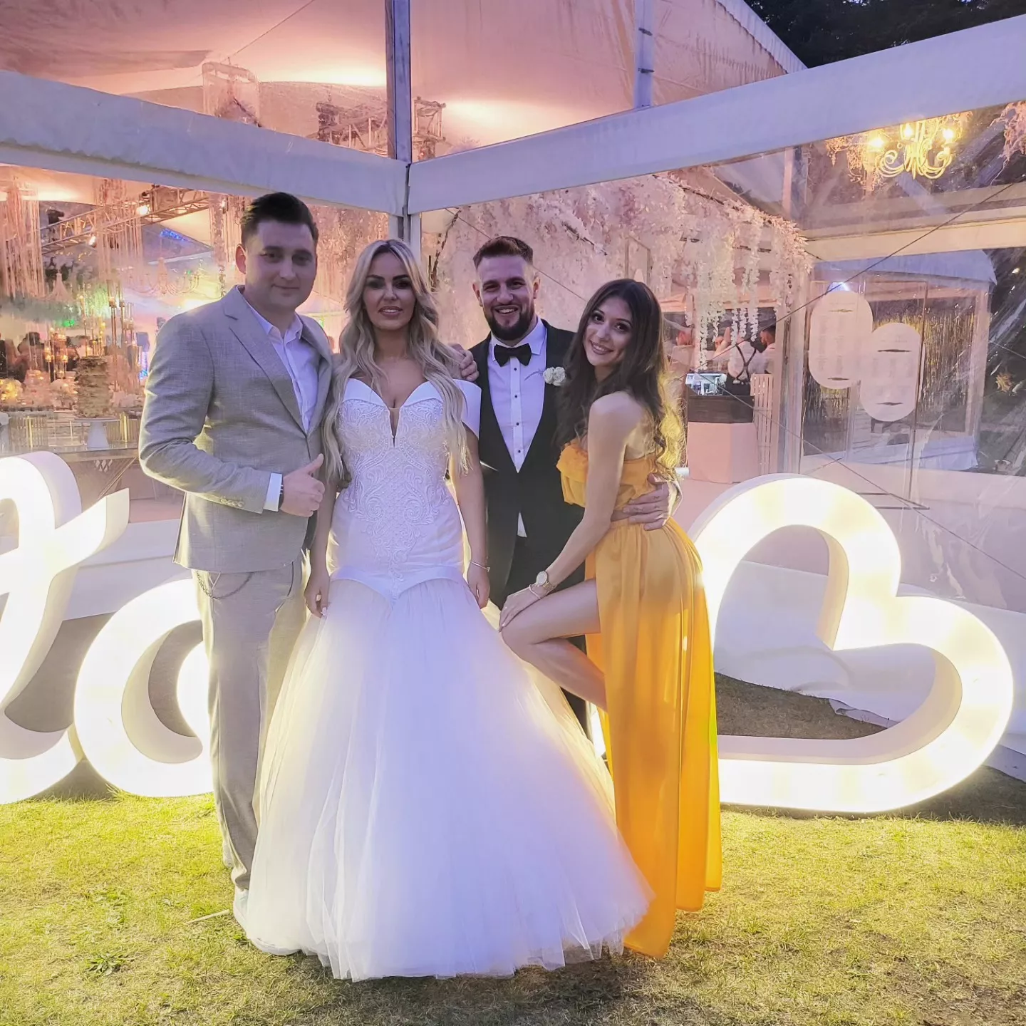 Oficjalnie gwiazda disco polo Paula Karpowicz Topky wyszła za mąż! Mamy zdjęcia z wesela!